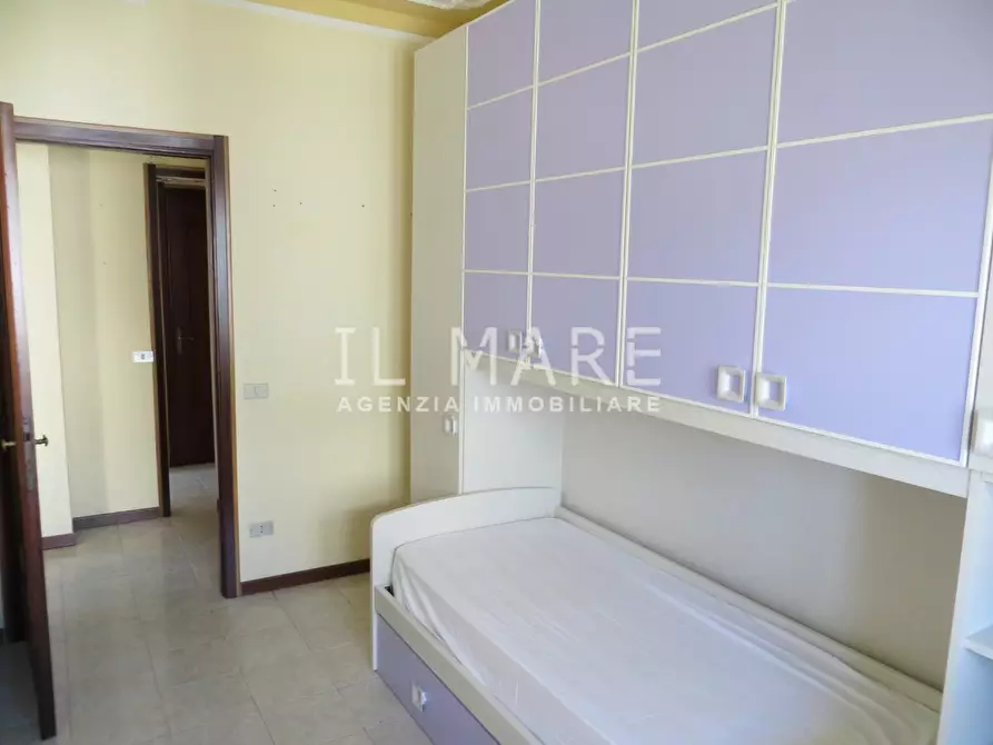 Immagine 10 di Appartamento in vendita  a Massa