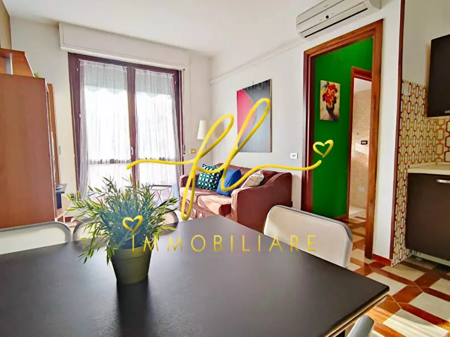 Immagine 3 di Appartamento in vendita  a Rosignano Marittimo