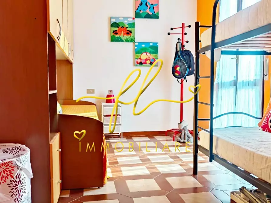 Immagine 5 di Appartamento in vendita  a Rosignano Marittimo