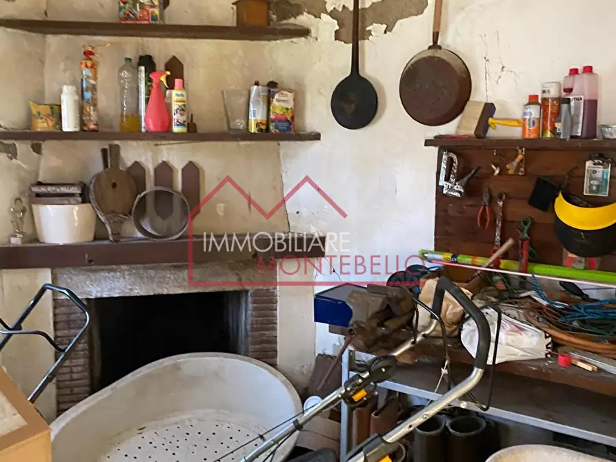 Immagine 22 di Casa indipendente in vendita  a Lucca