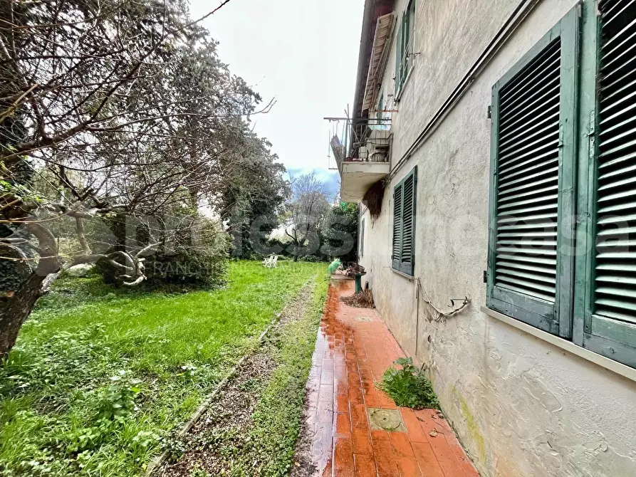 Immagine 4 di Porzione di casa in vendita  a San Giuliano Terme