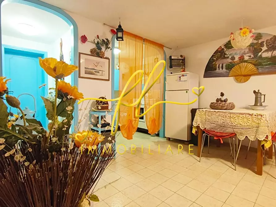 Immagine 3 di Appartamento in vendita  a Rosignano Marittimo