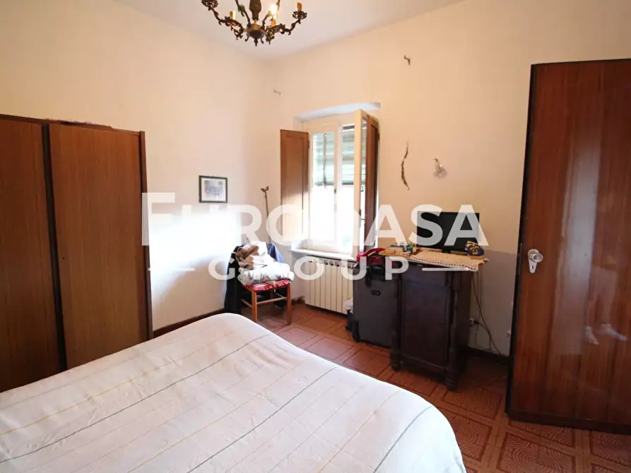 Immagine 24 di Casa bifamiliare in vendita  a Borgo A Mozzano