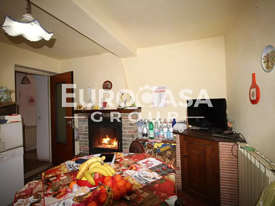 Immagine 8 di Casa bifamiliare in vendita  a Borgo A Mozzano