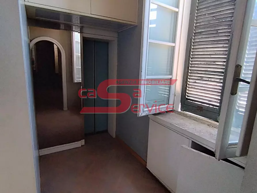 Immagine 6 di Villa in vendita  a Montecatini Terme