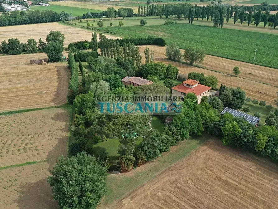Immagine 1 di Albergo/B&B/Residence in vendita  a Sinalunga