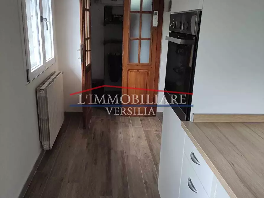 Immagine 4 di Casa indipendente in vendita  a Massa