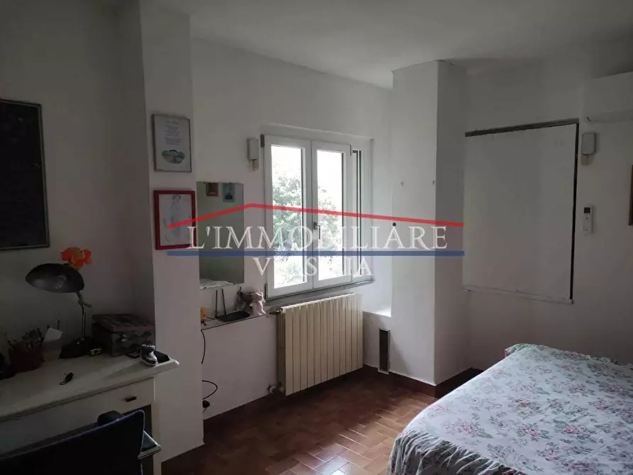 Immagine 8 di Casa indipendente in vendita  a Massa