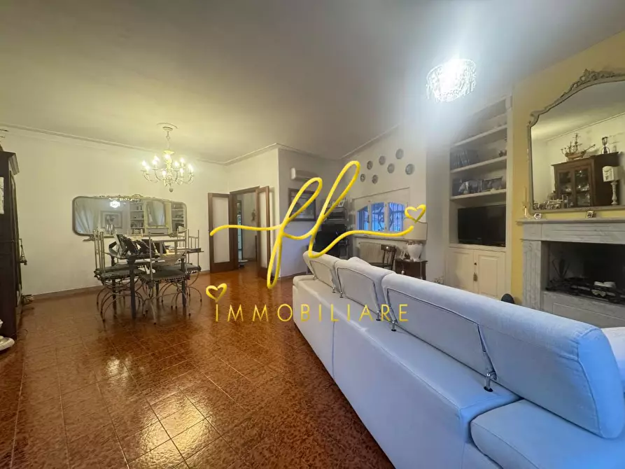 Immagine 4 di Casa bifamiliare in vendita  a Collesalvetti