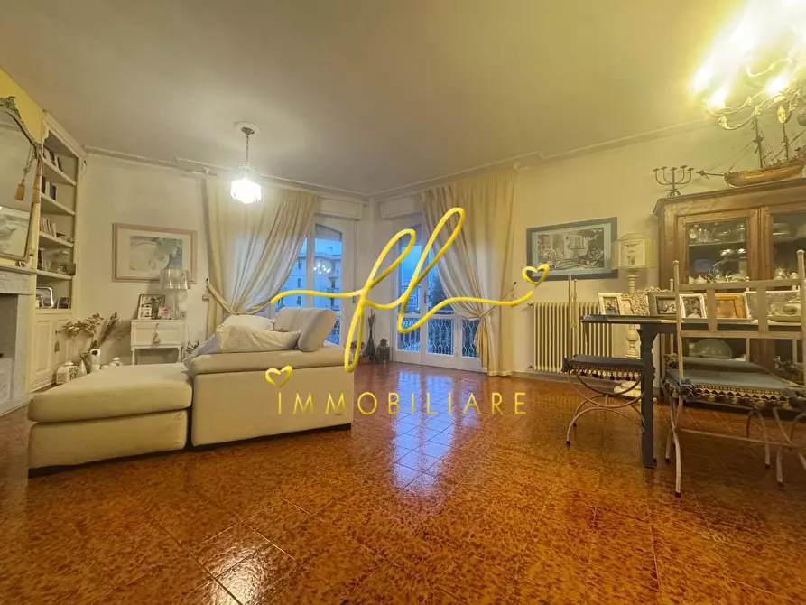 Immagine 2 di Casa bifamiliare in vendita  a Collesalvetti