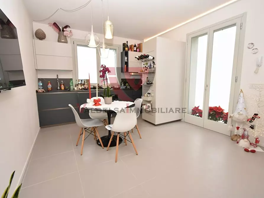 Immagine 9 di Appartamento in vendita  a Colle Di Val D'elsa