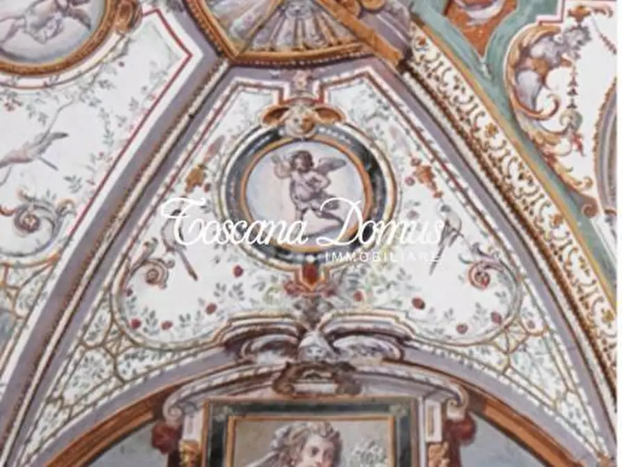 Immagine 22 di Appartamento in vendita  a Fiesole