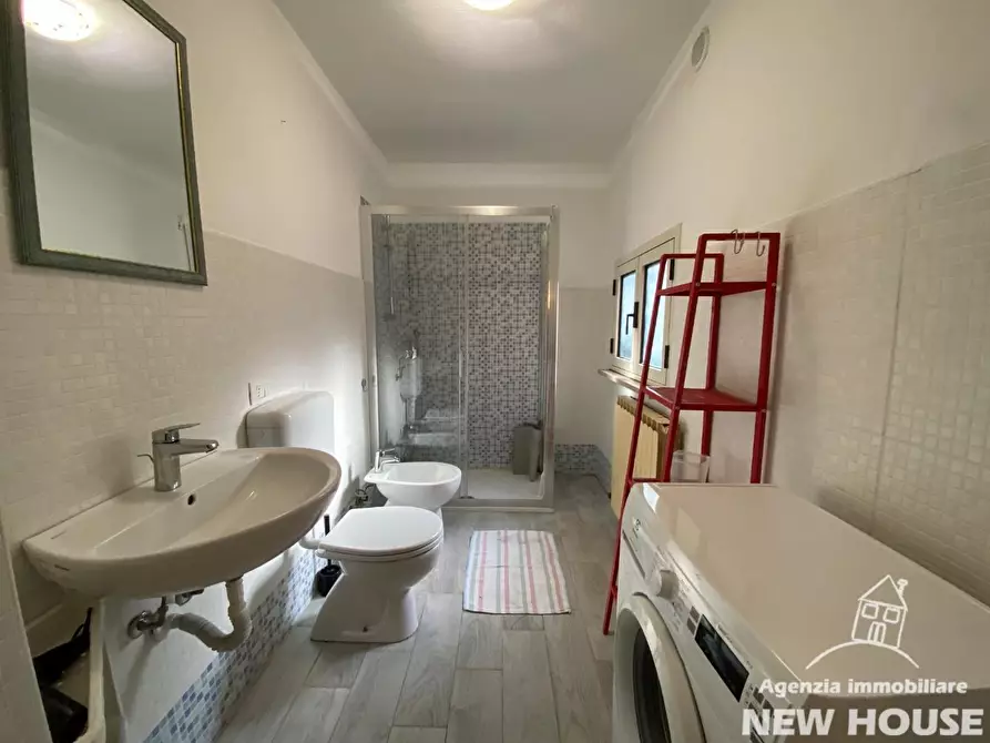 Immagine 40 di Appartamento in vendita  a Pisa