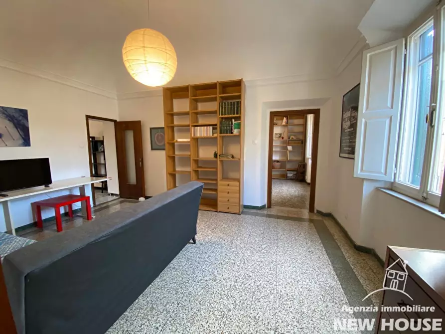 Immagine 11 di Appartamento in vendita  a Pisa