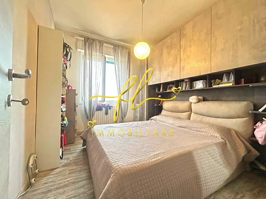 Immagine 9 di Appartamento in vendita  a Cecina