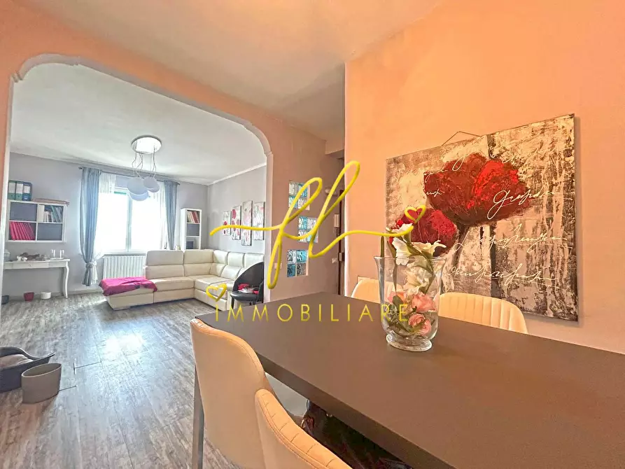 Immagine 7 di Appartamento in vendita  a Cecina