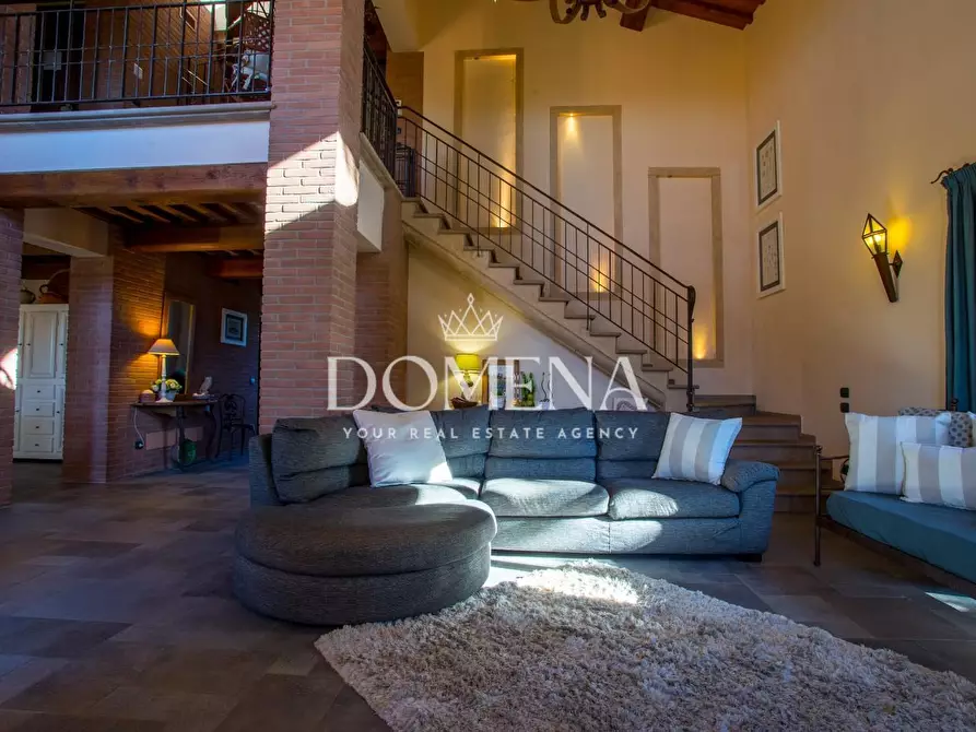 Immagine 21 di Villa in vendita  a Peccioli