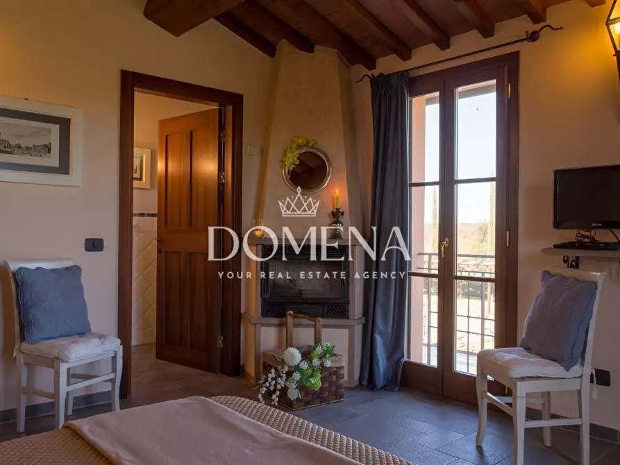 Immagine 14 di Villa in vendita  a Peccioli