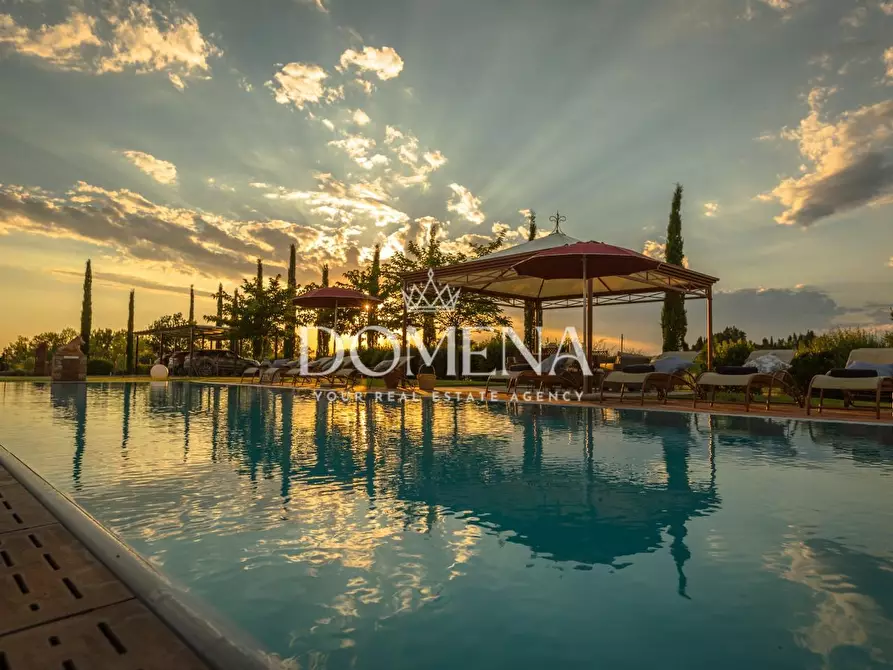 Immagine 52 di Villa in vendita  a Peccioli