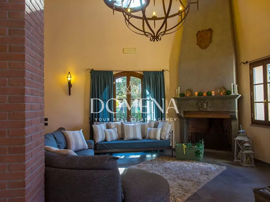 Immagine 19 di Villa in vendita  a Peccioli
