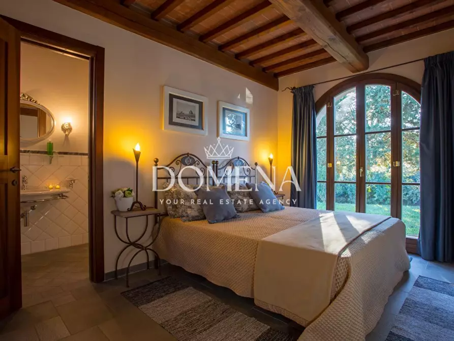 Immagine 3 di Villa in vendita  a Peccioli