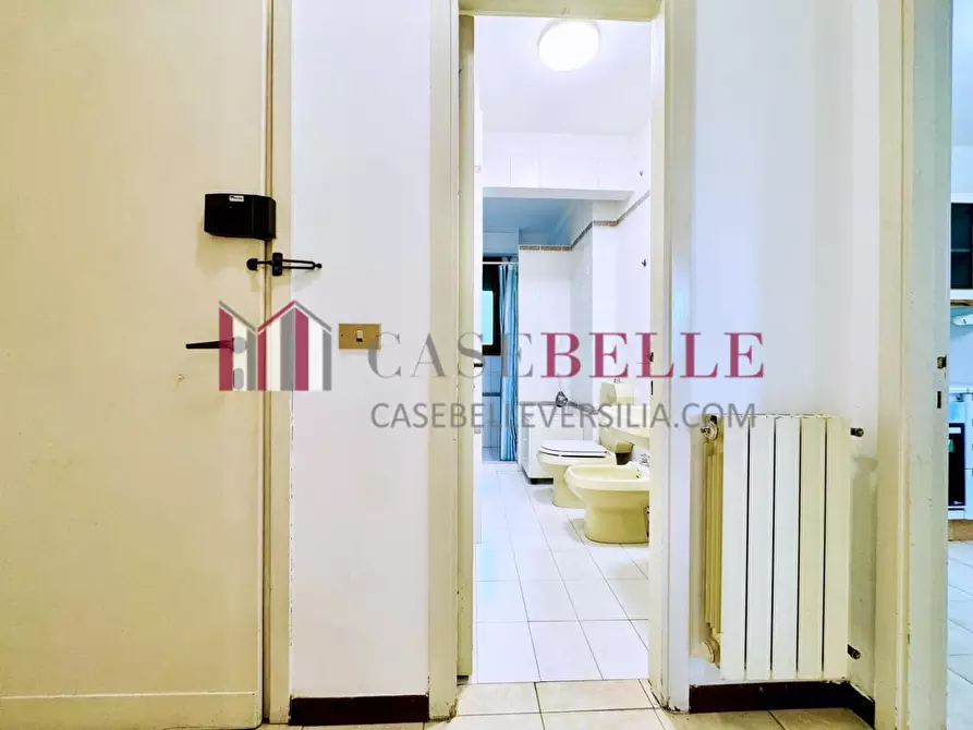 Immagine 25 di Appartamento in affitto  a Viareggio