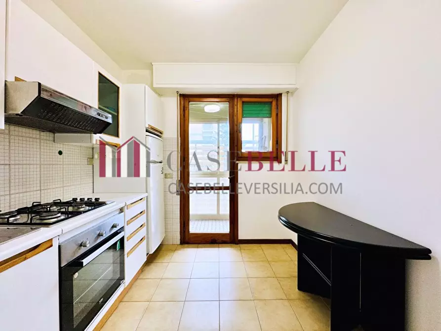 Immagine 6 di Appartamento in affitto  a Viareggio