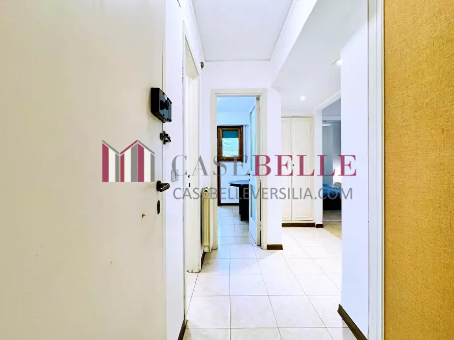 Immagine 2 di Appartamento in affitto  a Viareggio