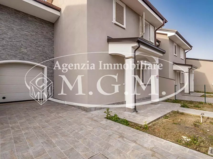 Immagine 2 di Villetta a schiera in vendita  a Fucecchio