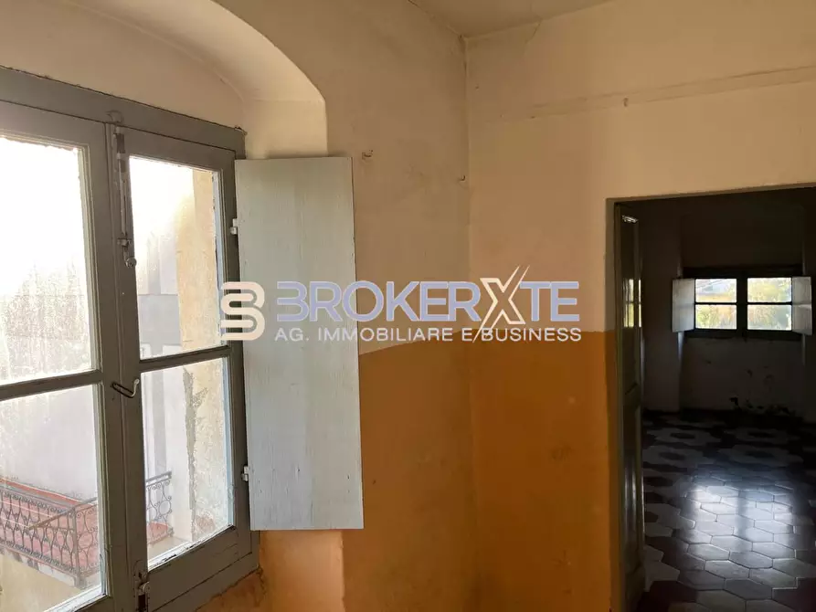 Immagine 27 di Terratetto in vendita  a Sarzana