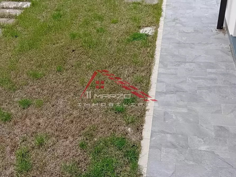 Immagine 18 di Appartamento in vendita  a Livorno