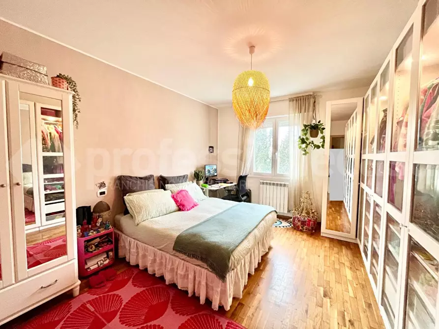 Immagine 10 di Appartamento in vendita  a Pisa