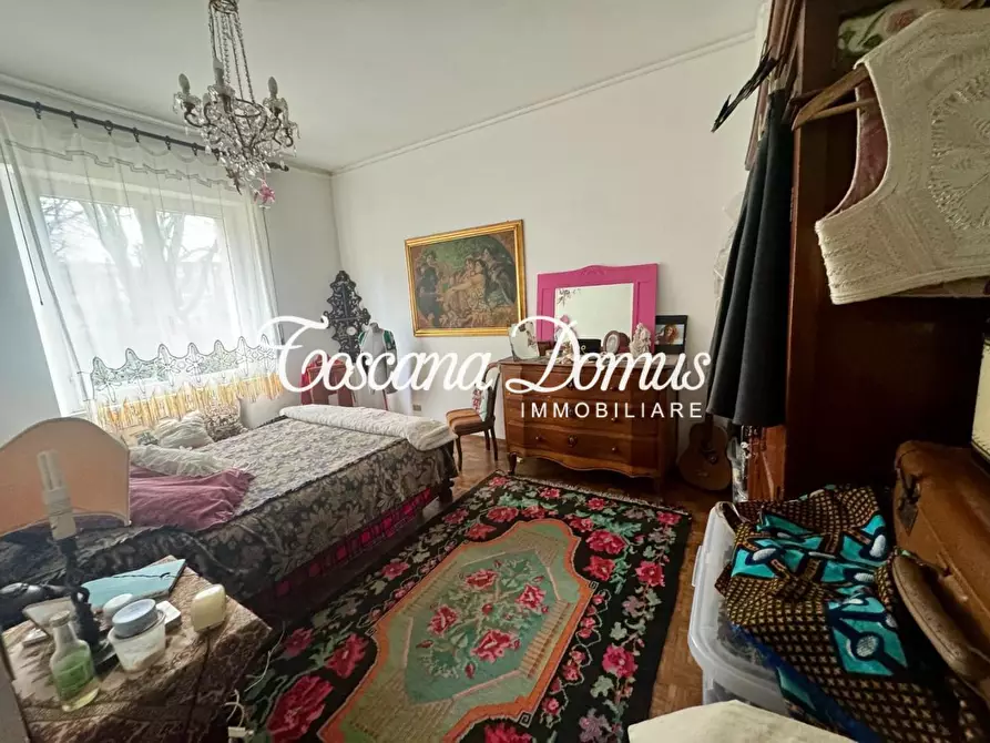 Immagine 23 di Appartamento in vendita  a Siena