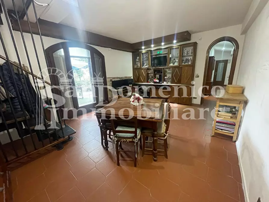 Immagine 19 di Villa in vendita  a Pisa