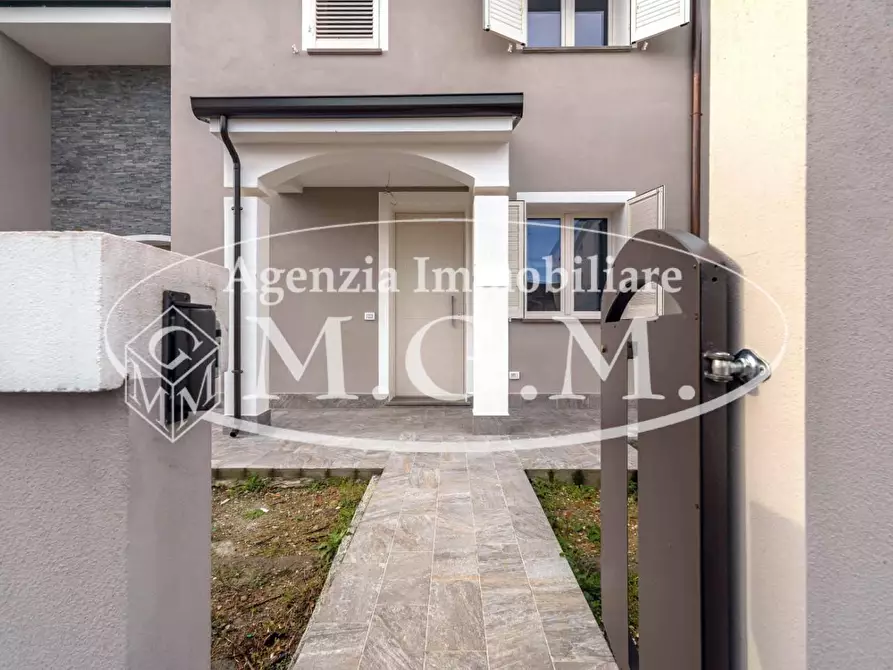 Immagine 2 di Villetta a schiera in vendita  a Fucecchio