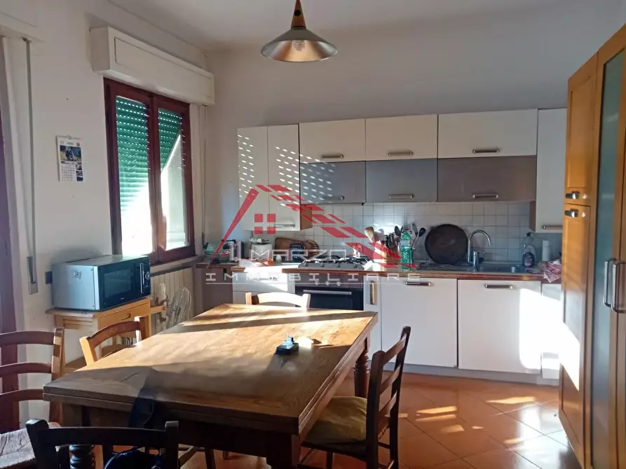 Immagine 5 di Appartamento in vendita  a Santa Maria A Monte