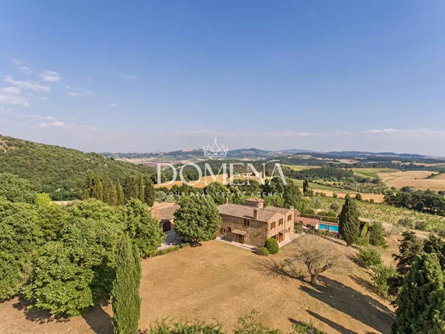 Immagine 12 di Casa colonica in vendita  a Torrita Di Siena