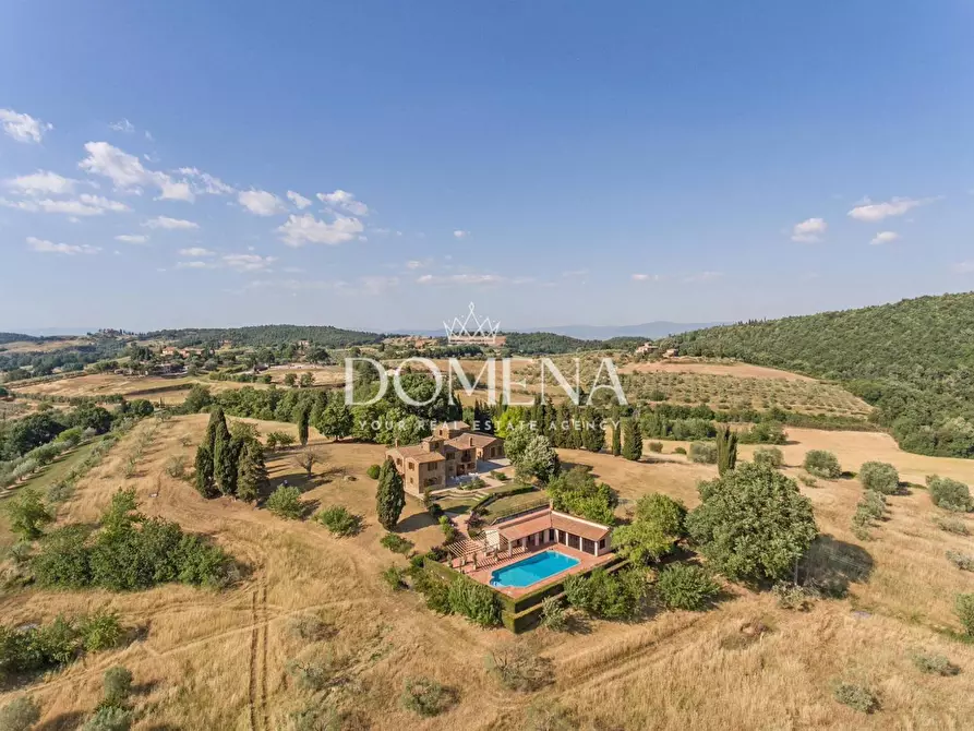 Immagine 14 di Casa colonica in vendita  a Torrita Di Siena