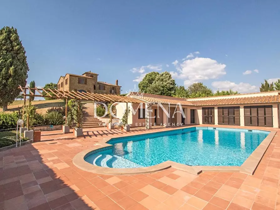 Immagine 4 di Casa colonica in vendita  a Torrita Di Siena