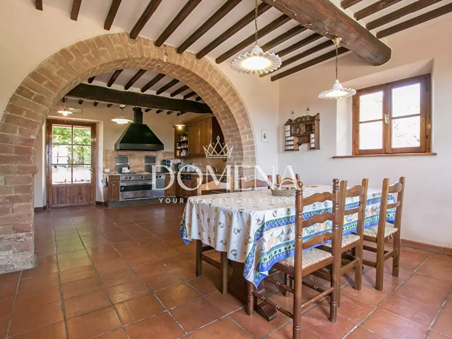 Immagine 16 di Casa colonica in vendita  a Torrita Di Siena