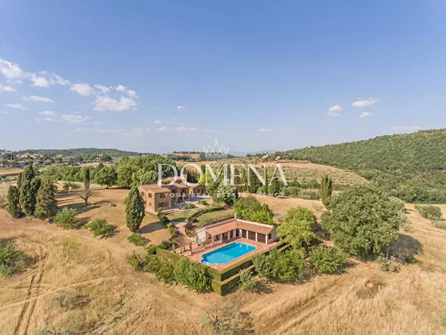 Immagine 15 di Casa colonica in vendita  a Torrita Di Siena
