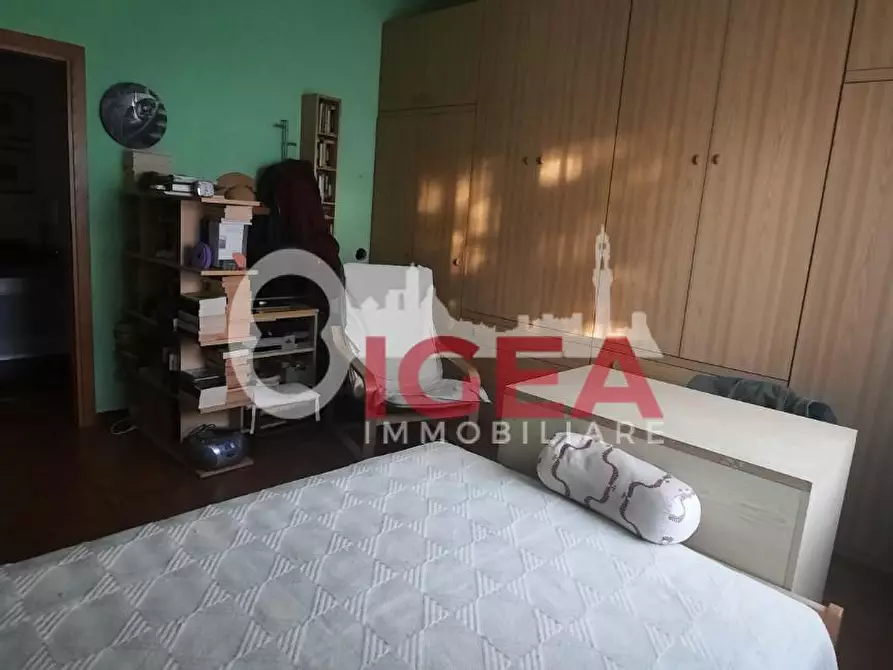 Immagine 10 di Villa in vendita  a Monteriggioni