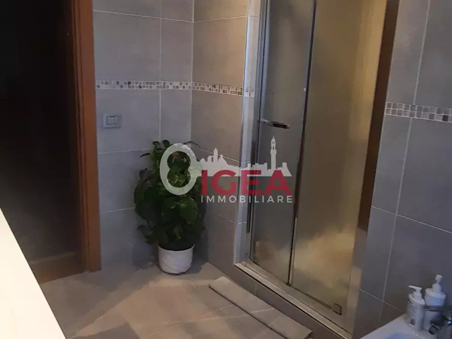 Immagine 19 di Villa in vendita  a Monteriggioni