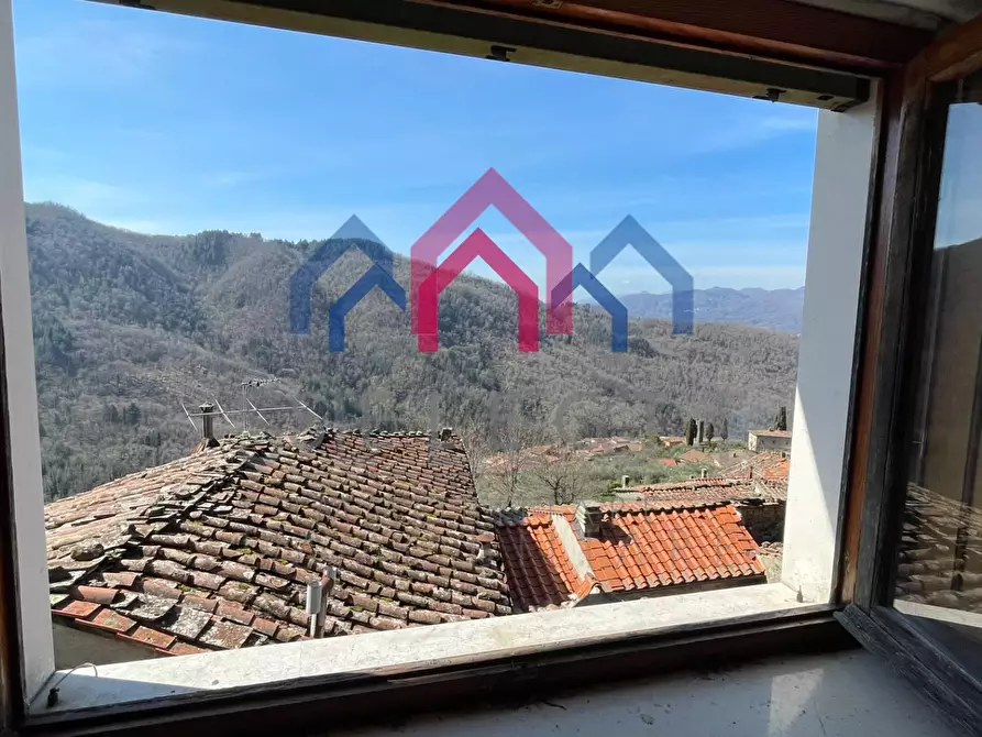 Immagine 44 di Casa semindipendente in vendita  a Bagni Di Lucca
