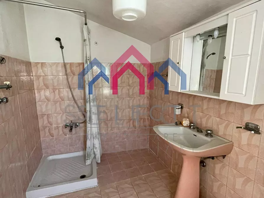 Immagine 21 di Casa semindipendente in vendita  a Bagni Di Lucca