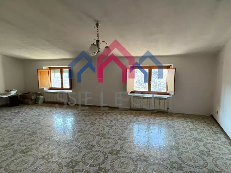 Immagine 43 di Casa semindipendente in vendita  a Bagni Di Lucca