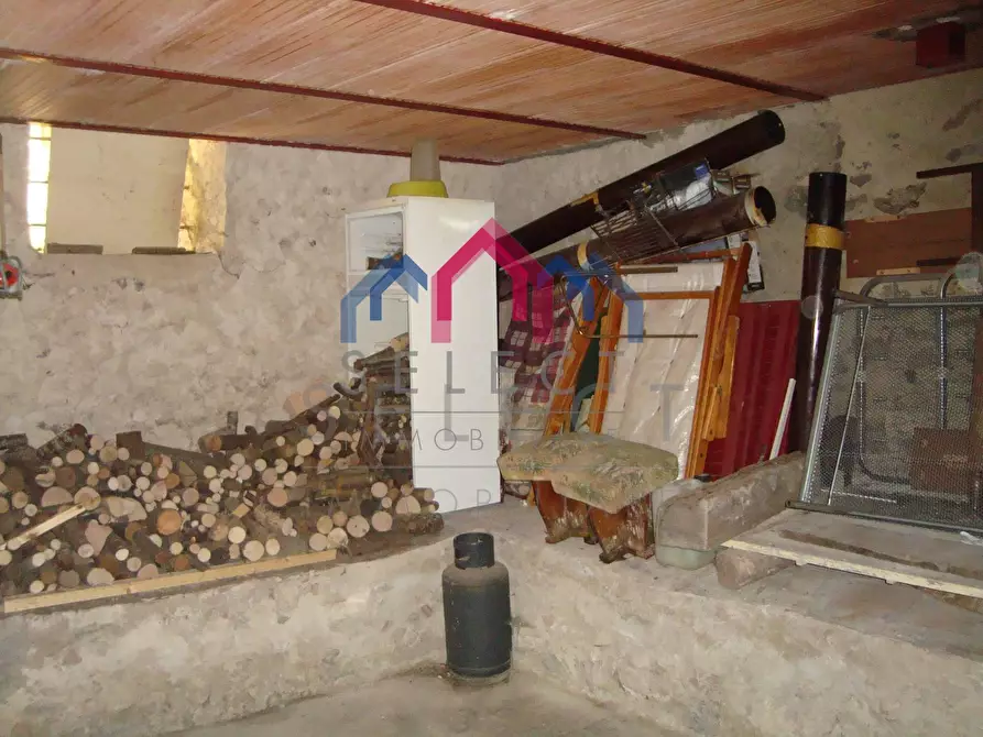 Immagine 19 di Casa semindipendente in vendita  a Bagni Di Lucca
