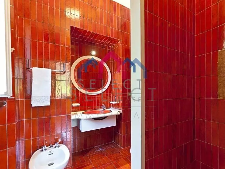 Immagine 44 di Villa in vendita  a Bagni Di Lucca