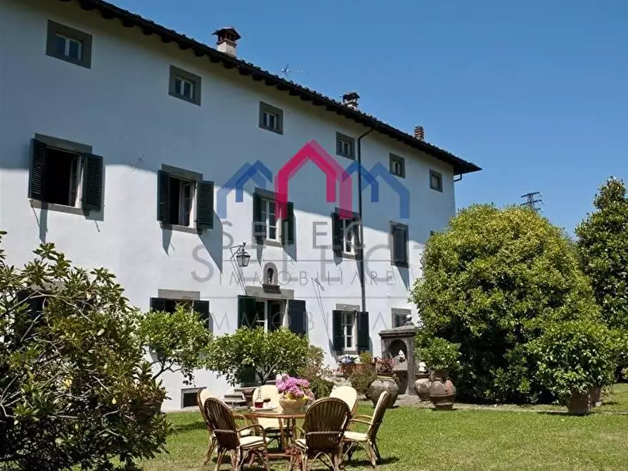 Immagine 4 di Villa in vendita  a Bagni Di Lucca
