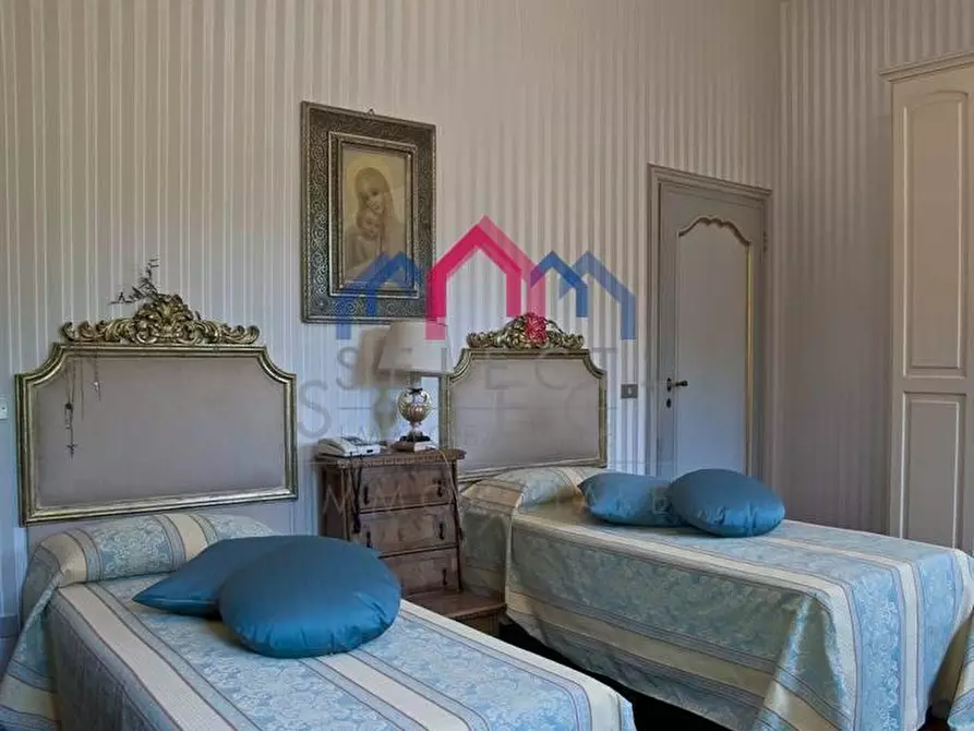 Immagine 33 di Villa in vendita  a Bagni Di Lucca
